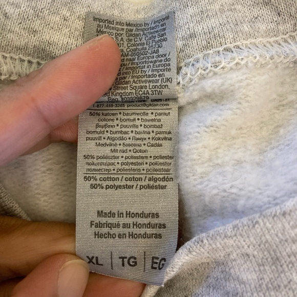 Wizard of Oz theme Grey Crewneck Sweatshirt - Picture 5 of 5